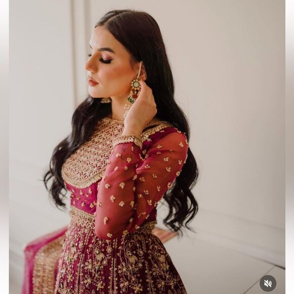 BATIK STUDIO AUTHENTIC PAKISTANI DESIGNER BRIDAL DRESS - Picture 14 of 16